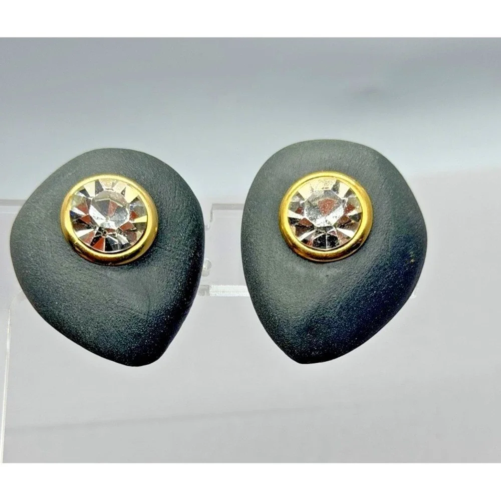 Vintage Tear Drop Faceted Glass Center Stone Clip On Earrings Black Gold Tone